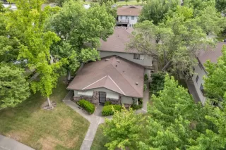 Photo #1: 222070517 Listing 