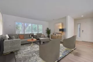 Photo #1: 222070959 Listing 