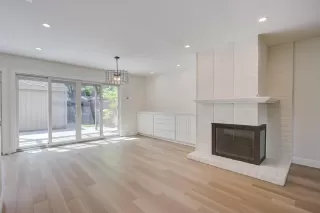 Photo #4: 222070959 Listing 