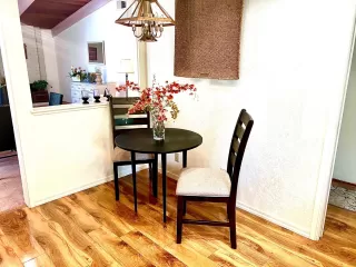 Photo #4: 222071249 Listing