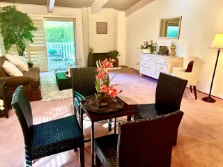 Photo #5: 222071249 Listing