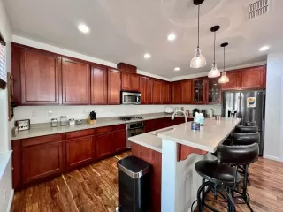 Photo #6: 222071576 Listing