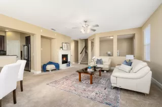 Photo #4: 222072289 Listing 