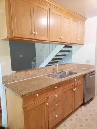 Photo #4: 222072967 Listing