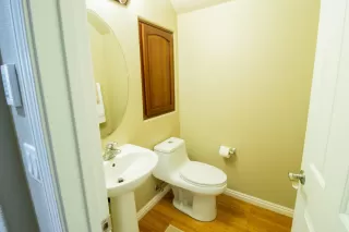 Photo #6: 222073009 Listing