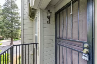 Photo #2: 222073207 Listing 