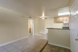 Photo #5: 222073528 Listing 