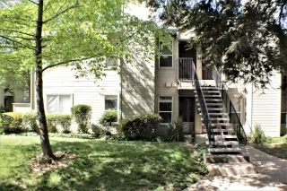 Photo #1: 222073867 Listing 