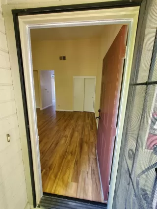 Photo #2: 222073867 Listing 
