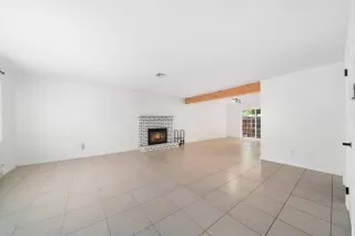 Photo #3: 222074011 Listing 