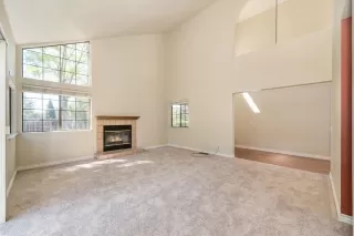 Photo #5: 222075001 Listing