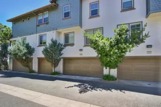 Photo #1: 222075729 Listing