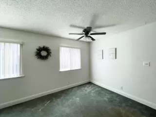 Photo #1: 222076541 Listing