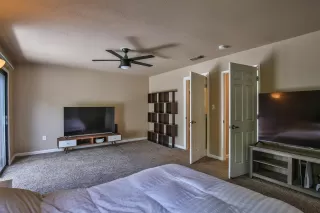 Photo #2: 222076625 Listing 