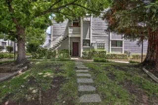 Photo #4: 222076625 Listing 