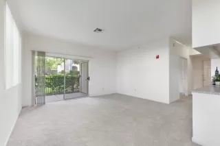 Photo #6: 222077088 Listing 