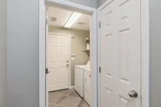 Photo #6: 222077402 Listing