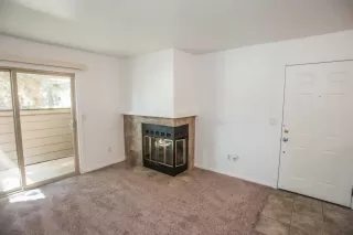 Photo #3: 222077796 Listing