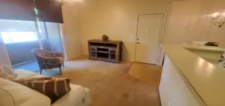 Photo #5: 222078265 Listing