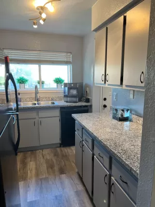 Photo #2: 222078499 Listing