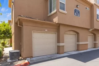 Photo #1: 222079331 Listing