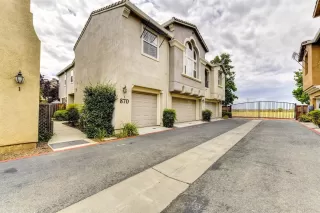 Photo #1: 222080865 Listing