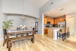 Photo #3: 222080865 Listing