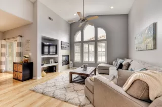 Photo #4: 222080865 Listing