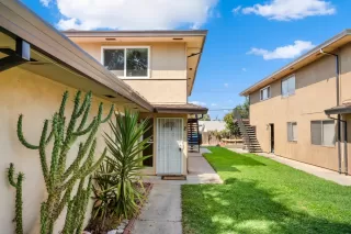 Photo #3: 222081858 Listing