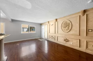 Photo #5: 222081858 Listing