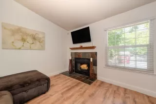 Photo #6: 222082154 Listing