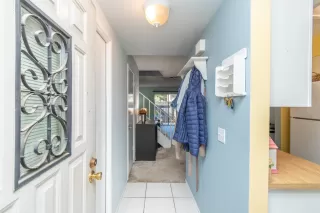 Photo #2: 222082384 Listing