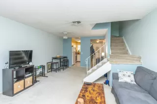 Photo #6: 222082384 Listing