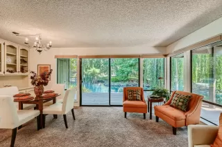 Photo #5: 222082469 Listing 