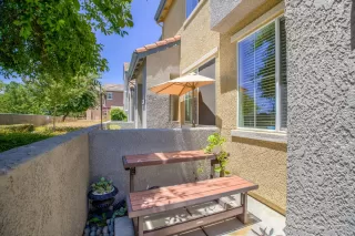 Photo #2: 222082593 Listing 