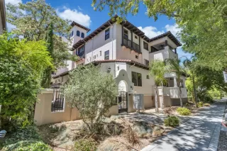 Photo #3: 222082746 Listing 