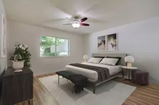 Photo #2: 222083081 Listing