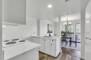 Photo #6: 222083243 Listing 