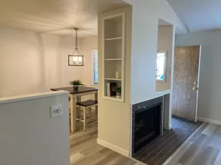 Photo #3: 222084257 Listing