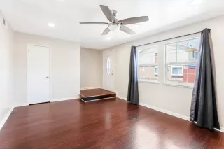 Photo #4: 222084866 Listing 