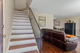 Photo #2: 222085292 Listing 