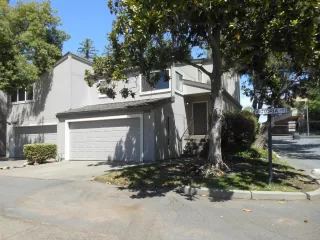 Photo #1: 222086226 Listing