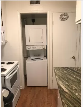 Photo #5: 222087356 Listing