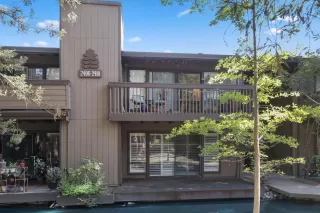 Photo #1: 222087366 Listing 