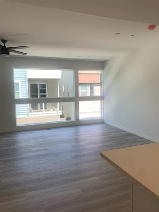 Photo #4: 222087897 Listing