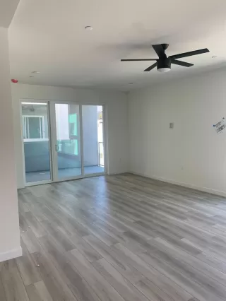 Photo #5: 222087897 Listing