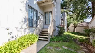 Photo #2: 222088002 Listing