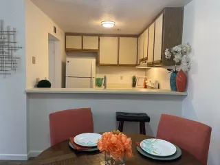 Photo #6: 222088424 Listing