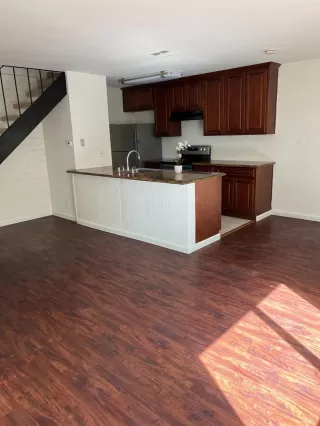 Photo #5: 222088718 Listing 