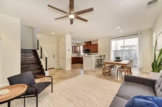 Photo #6: 222089648 Listing 